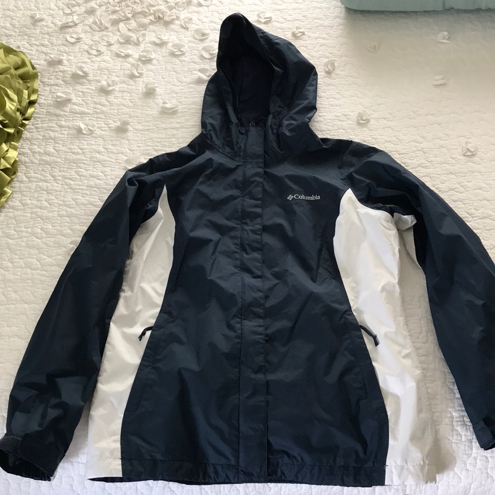Columbia Rain Coat.